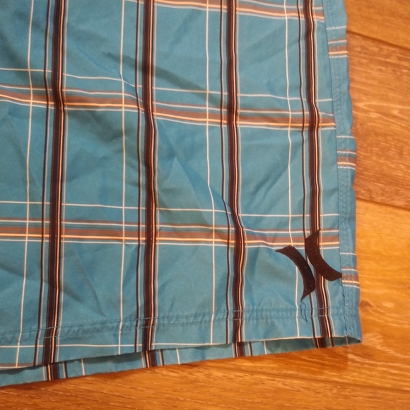 Hurley mens board shorts - Picture 4 of 12